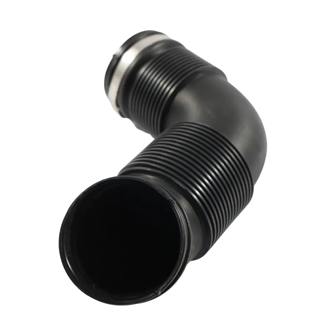 Audi A3 8V TT FV Conduit D'Admission D'Air 2.0 TFSI Essence - SKU 5Q0129654AA - Numéro de pièce 5Q0129654AA