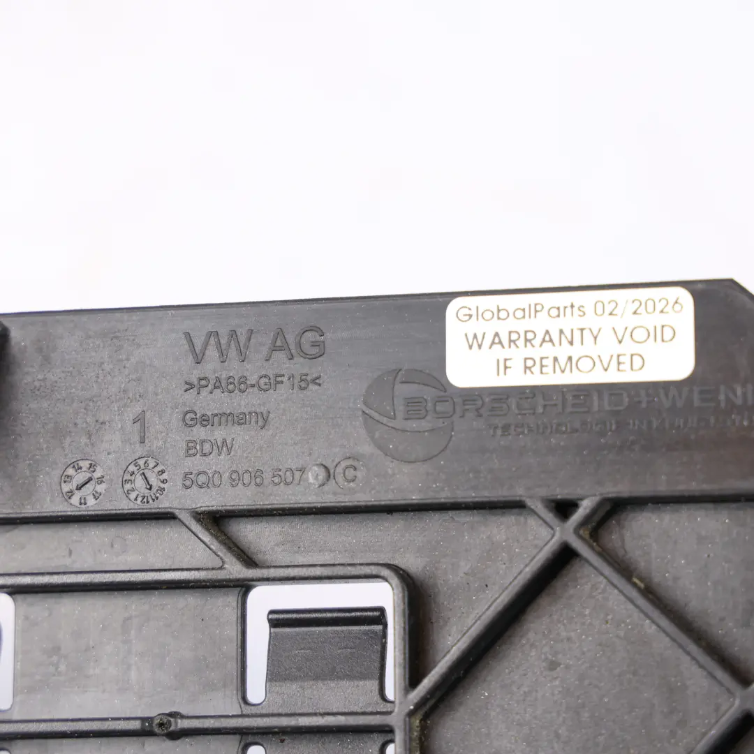 Volkswagen VW Golf 5G Support Boîtier Commande Moteur - SKU 5Q0906507C - Numéro de pièce 5Q0906507C