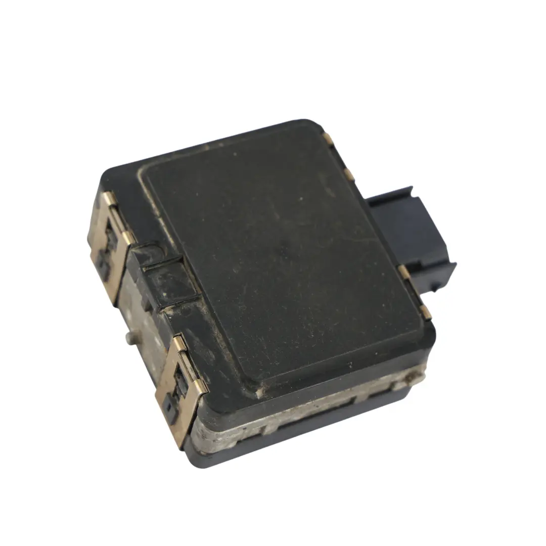 5F Golf Mk7 Módulo Sensor Radar Delantero para Seat Leon con número de pieza 5Q0907561N Seat Leon 5F Golf Mk7 Módulo Sensor Radar Delantero - SKU 5Q0907561N - Número de pieza 5Q0907561N