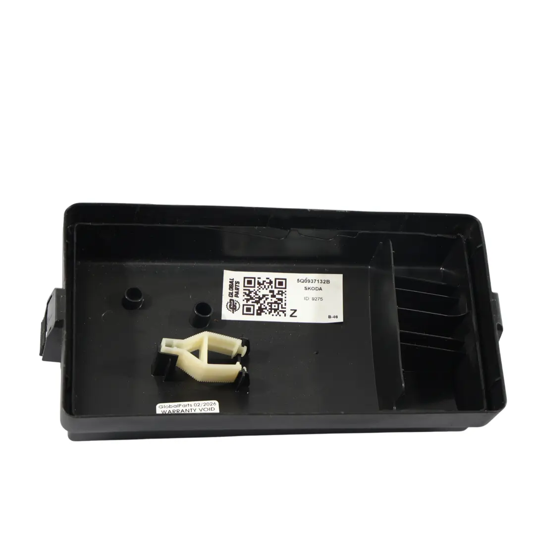 Mk3 3V Tapa De La Caja De Fusibles Panel Superior para Skoda Superb con número de pieza 5Q0937132B Skoda Superb Mk3 3V Tapa De La Caja De Fusibles Panel Superior - SKU 5Q0937132B - Número de pieza 5Q0937132B