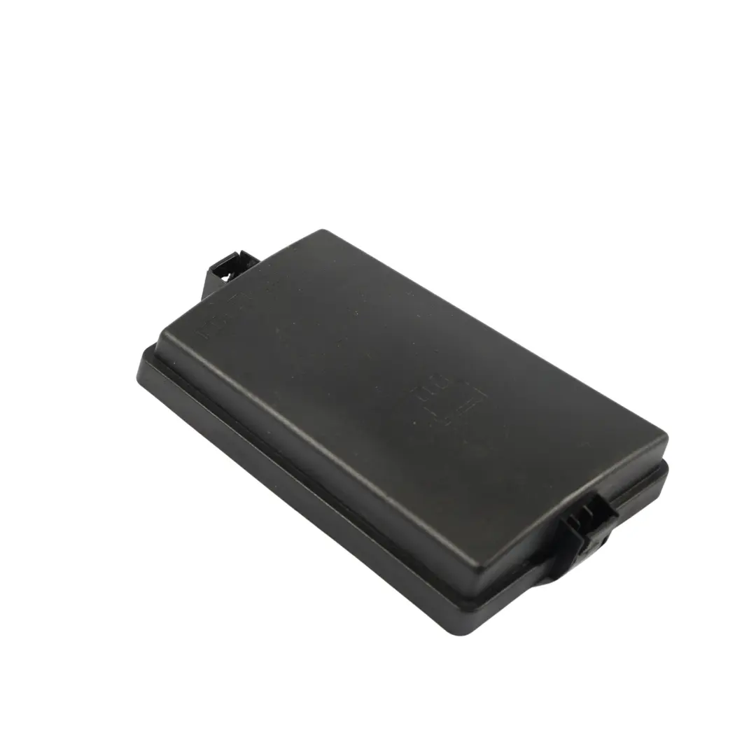 Mk3 3V Scatola Fusibili Coperchio Pannello Superiore per Skoda Superb con numero di parte 5Q0937132B Skoda Superb Mk3 3V Scatola Fusibili Coperchio Pannello Superiore - SKU 5Q0937132B - Numero di parte 5Q0937132B