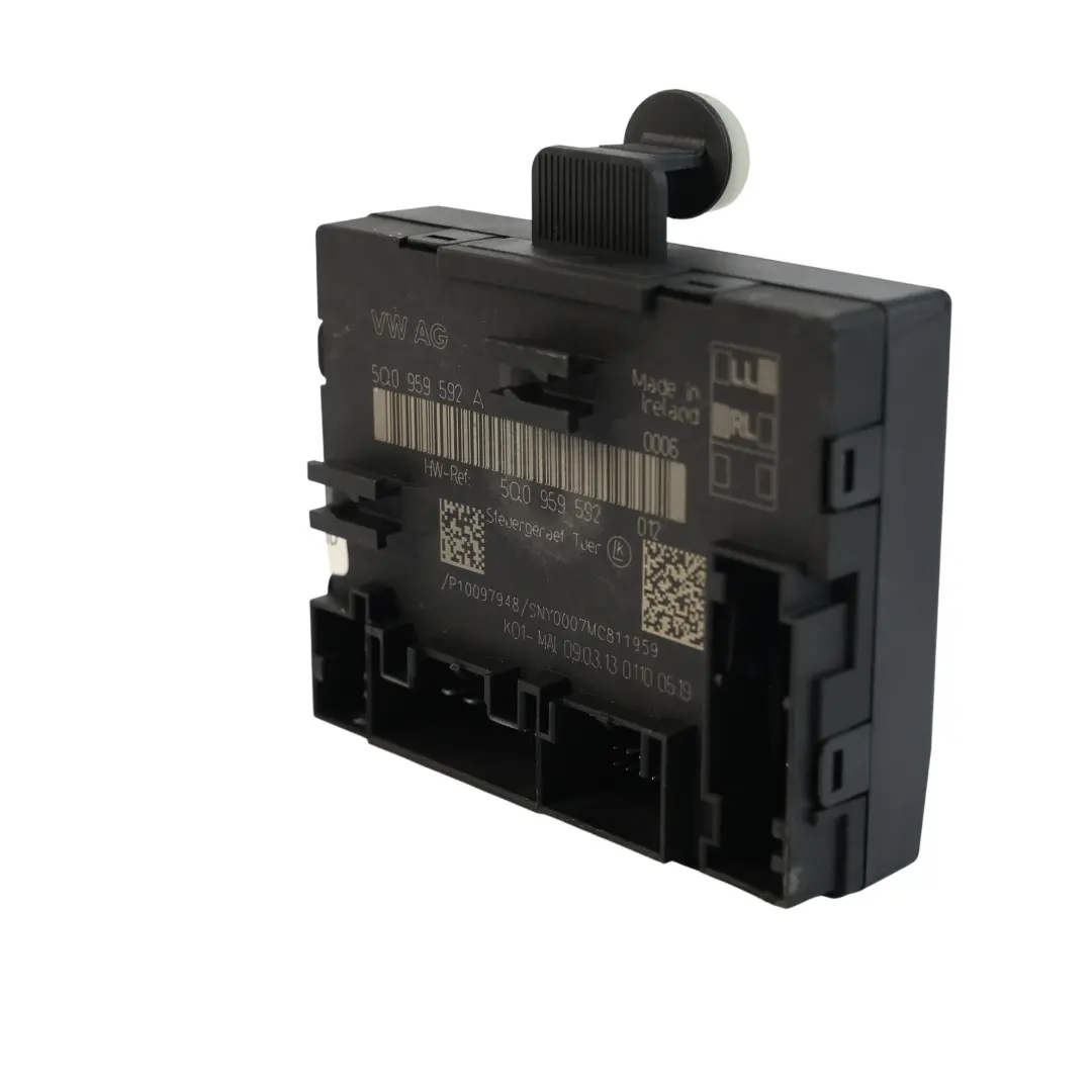 5G R Unité Commande Porte Avant Gauche pour Audi A3 8V Et VW Golf à propos du numéro de pièce 5Q0959592A Audi A3 8V Et VW Golf 5G R Unité Commande Porte Avant Gauche - SKU 5Q0959592A - Numéro de pièce 5Q0959592A