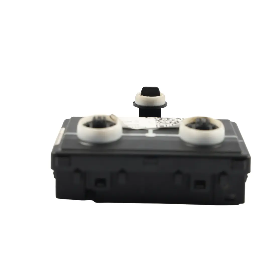 Modulo Porta Controllo Lato Passeggero Anteriore per Skoda Octavia IV con numero di parte 5Q4959592R Skoda Octavia IV Modulo Porta Controllo Lato Passeggero Anteriore - SKU 5Q4959592R - Numero di parte 5Q4959592R