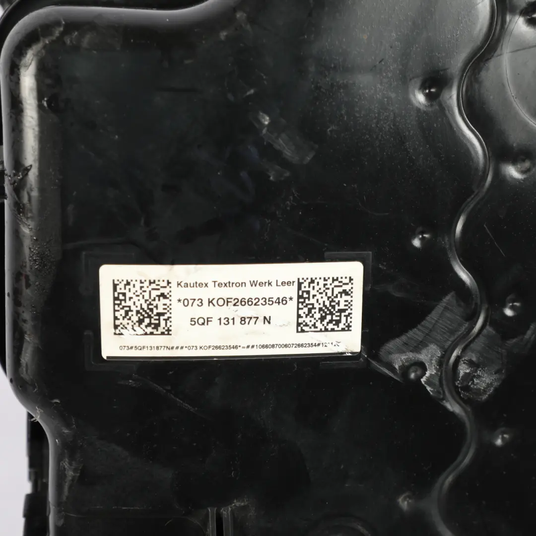 AdBlue Tank Reservoir Pump 2.0 TDI to Audi Q3 F3 with Part number 5QF131877N Audi Q3 F3 AdBlue Tank Reservoir Pump 2.0 TDI - SKU 5QF131877N - Part number 5QF131877N