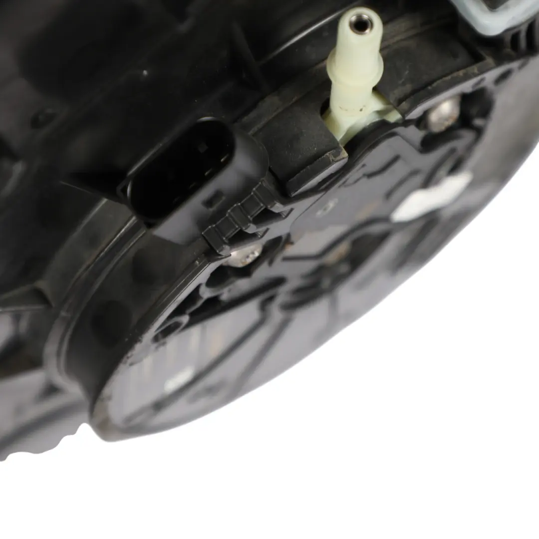 AdBlue Tank Reservoir Pump 2.0 TDI to Audi Q3 F3 with Part number 5QF131877N Audi Q3 F3 AdBlue Tank Reservoir Pump 2.0 TDI - SKU 5QF131877N - Part number 5QF131877N