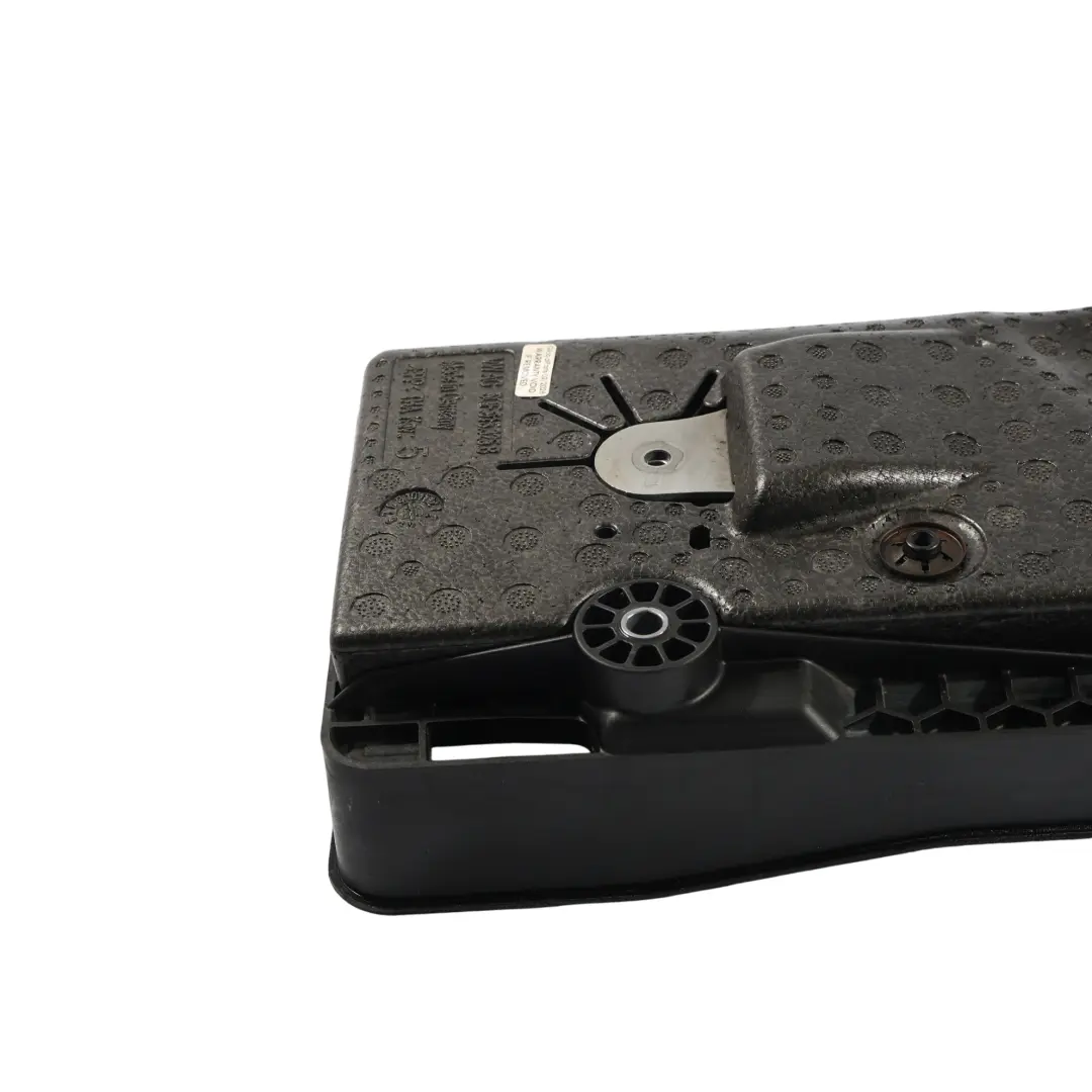 Audi Q3 F3 Support De Batterie Boîtier De Rangement 5QF915325B - SKU 5QF915331C - Numéro de pièce 5QF915331C