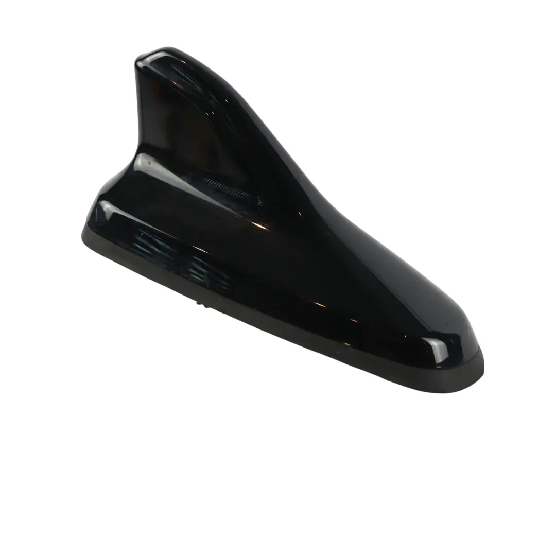 Mk4 NX Antena De Techo Shark Fin Negro para Skoda Octavia con número de pieza 5WA035507A Skoda Octavia Mk4 NX Antena De Techo Shark Fin Negro - SKU 5WA035507A - Número de pieza 5WA035507A