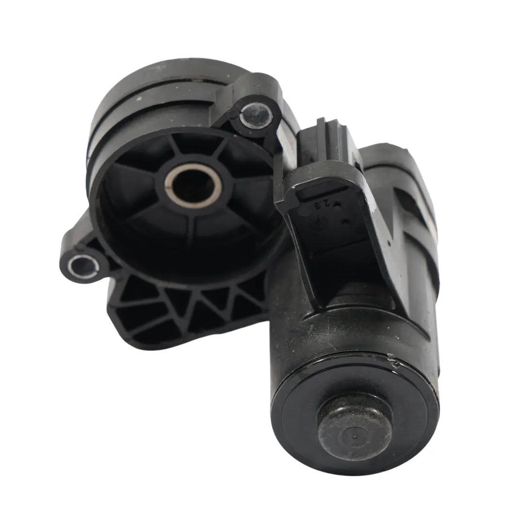 Mk8 GTI Servomoteur Étrier Frein Arrière Droit pour Volkswagen Golf à propos du numéro de pièce 5WA615406A Volkswagen Golf Mk8 GTI Servomoteur Étrier Frein Arrière Droit - SKU 5WA615406A - Numéro de pièce 5WA615406A