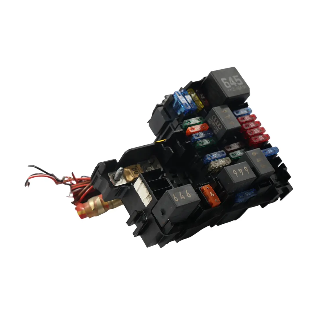 Mk8 Audi S3 8Y Skoda Octavia MK4 VRS Caja Fusibles para Volkswagen Golf con número de pieza 5WA937125A Volkswagen Golf Mk8 Audi S3 8Y Skoda Octavia MK4 VRS Caja Fusibles - SKU 5WA937125A - Número de pieza 5WA937125A