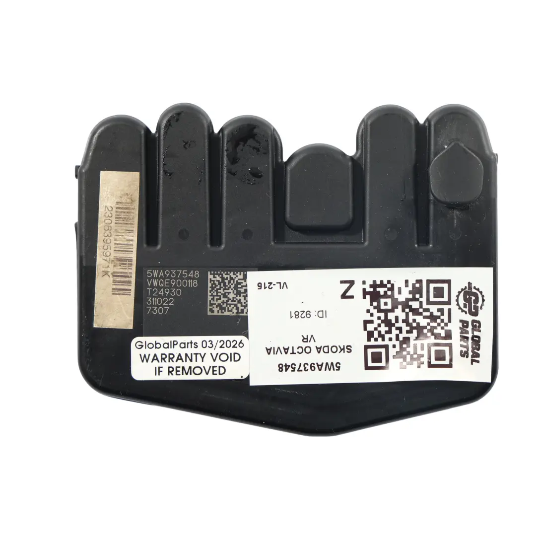 Mk4 VRS Audi A3 8Y VW Golf Mk8 Caja Fusibles Batería para Skoda Octavia con número de pieza 5WA937548 Skoda Octavia Mk4 VRS Audi A3 8Y VW Golf Mk8 Caja Fusibles Batería - SKU 5WA937548 - Número de pieza 5WA937548