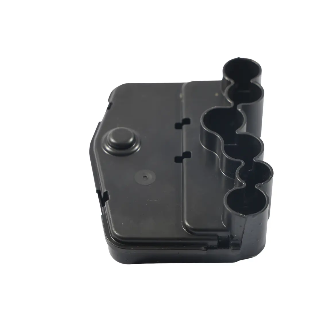 Mk4 VRS Audi A3 8Y VW Golf Mk8 Boîtier Fusibles Batterie pour Skoda Octavia à propos du numéro de pièce 5WA937548 Skoda Octavia Mk4 VRS Audi A3 8Y VW Golf Mk8 Boîtier Fusibles Batterie - SKU 5WA937548 - Numéro de pièce 5WA937548