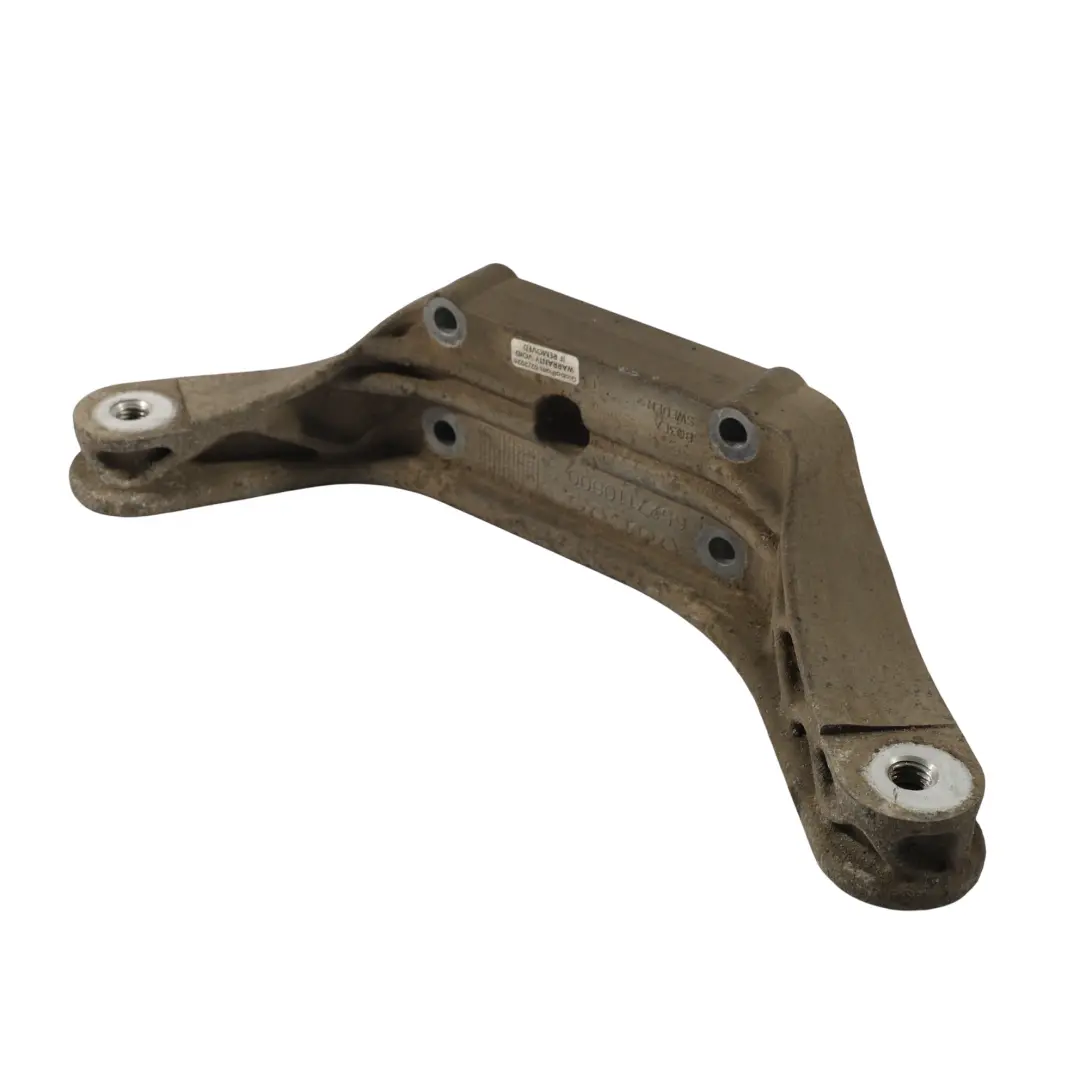 Łapa Mocowanie Wspornik Dyferencjału Tylnego do Range Rover L538 o numerze 6527110600 Range Rover L538 Łapa Mocowanie Wspornik Dyferencjału Tylnego - SKU 6527110600 - Numer Części 6527110600