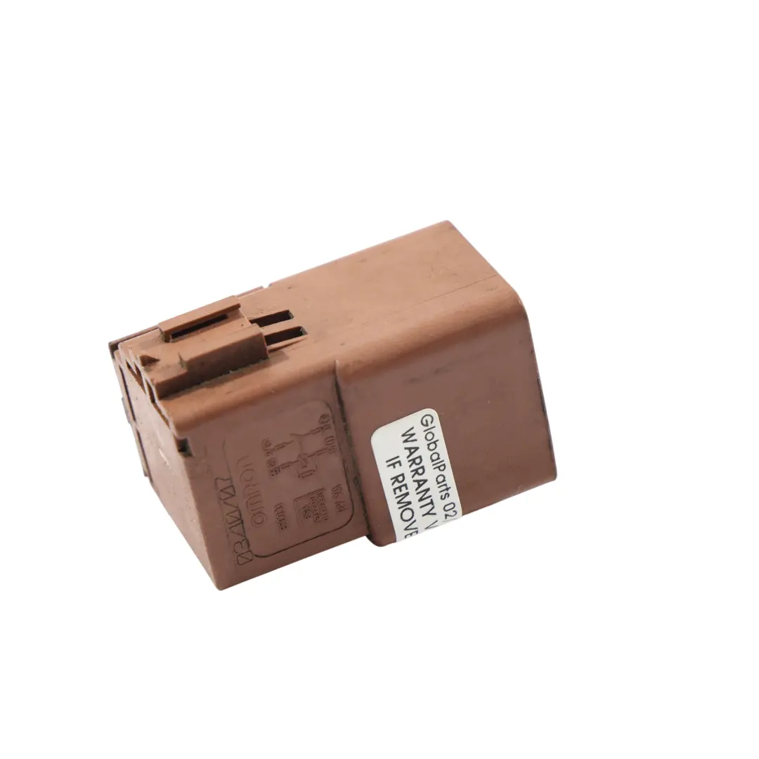 Unità Di Controllo Relè Ventola Refrigerante Omron 250030 per Peugeot 308 T7 con numero di parte 6545XF Peugeot 308 T7 Unità Di Controllo Relè Ventola Refrigerante Omron 250030 - SKU 6545XF - Numero di parte 6545XF