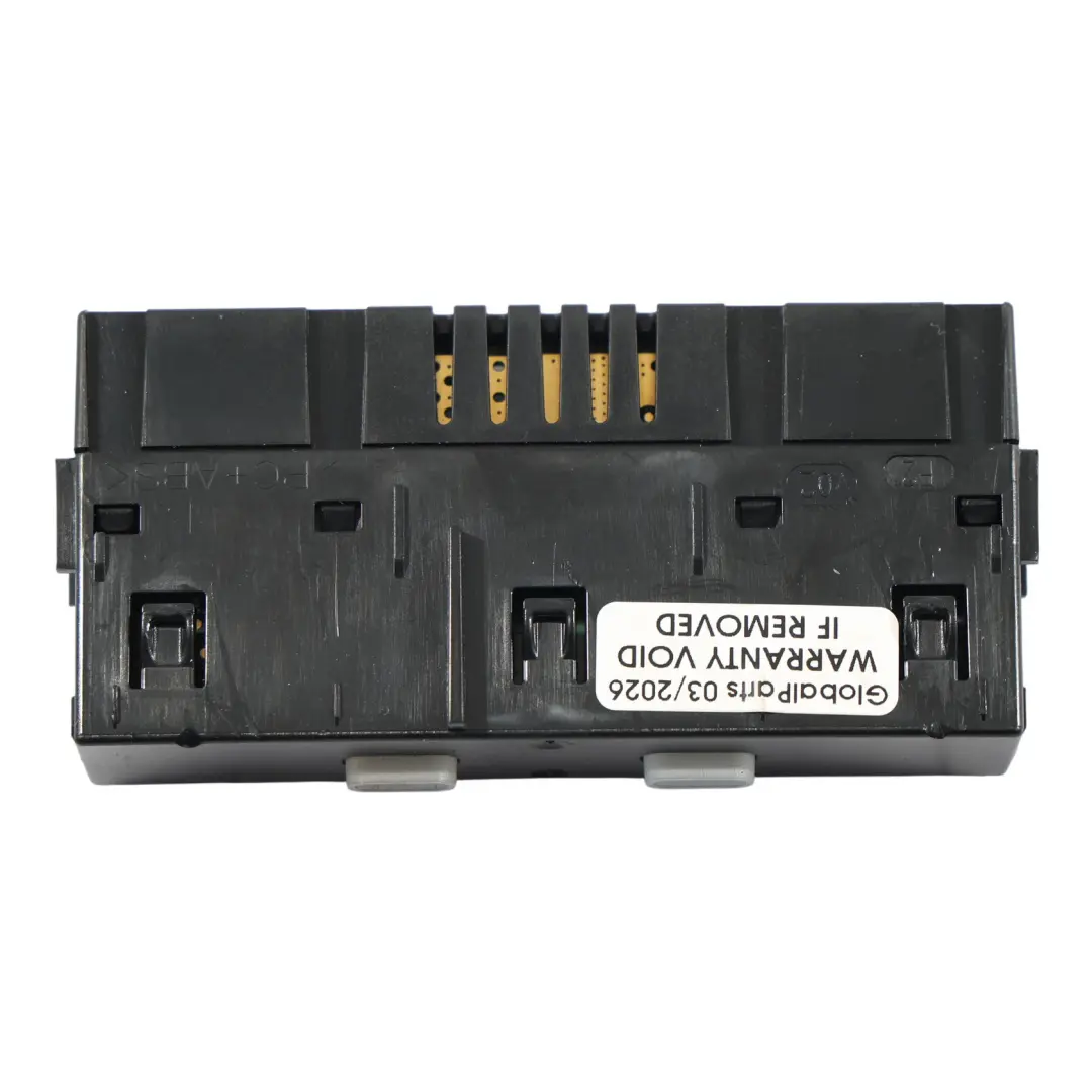 Skoda Octavia IV Ablage Verkleidung Mittelkonsole USB-C Ladebuchse - SKU 657035736A - Teilenummer 657035736A