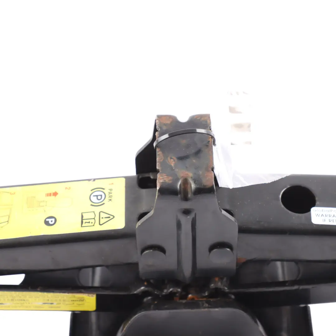 Lifting Jack Scissor to Range Rover L322 Car with Part number 6753664 Range Rover L322 Car Lifting Jack Scissor - SKU 6753664 - Part number 6753664