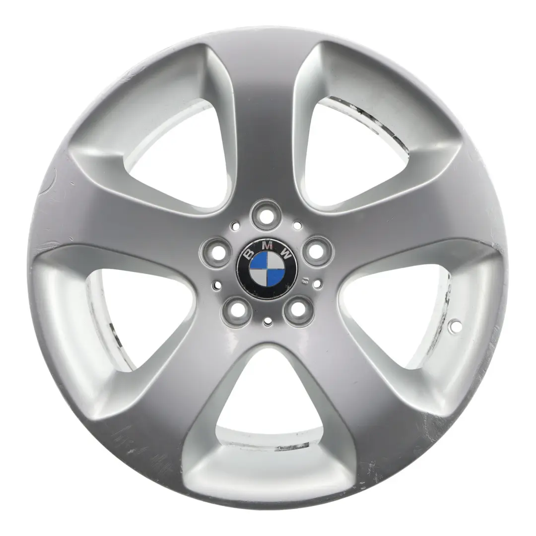 Cerchio Anteriore Lega Argento 19" Raggi Stellari 132 9J ET:48 per BMW X5 Serie E53 con numero di parte 6761931 BMW X5 Serie E53 Cerchio Anteriore Lega Argento 19" Raggi Stellari 132 9J ET:48 - SKU 6761931-1 - Numero di parte 6761931