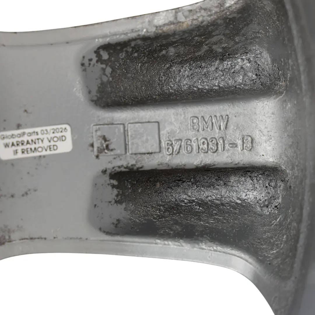 Llanta Delantera de Aluminio plateado 19" Star Rayo 132 9J ET:48 para BMW X5 E53 con número de pieza 6761931 BMW X5 E53 Llanta Delantera de Aluminio plateado 19" Star Rayo 132 9J ET:48 - SKU 6761931-1 - Número de pieza 6761931
