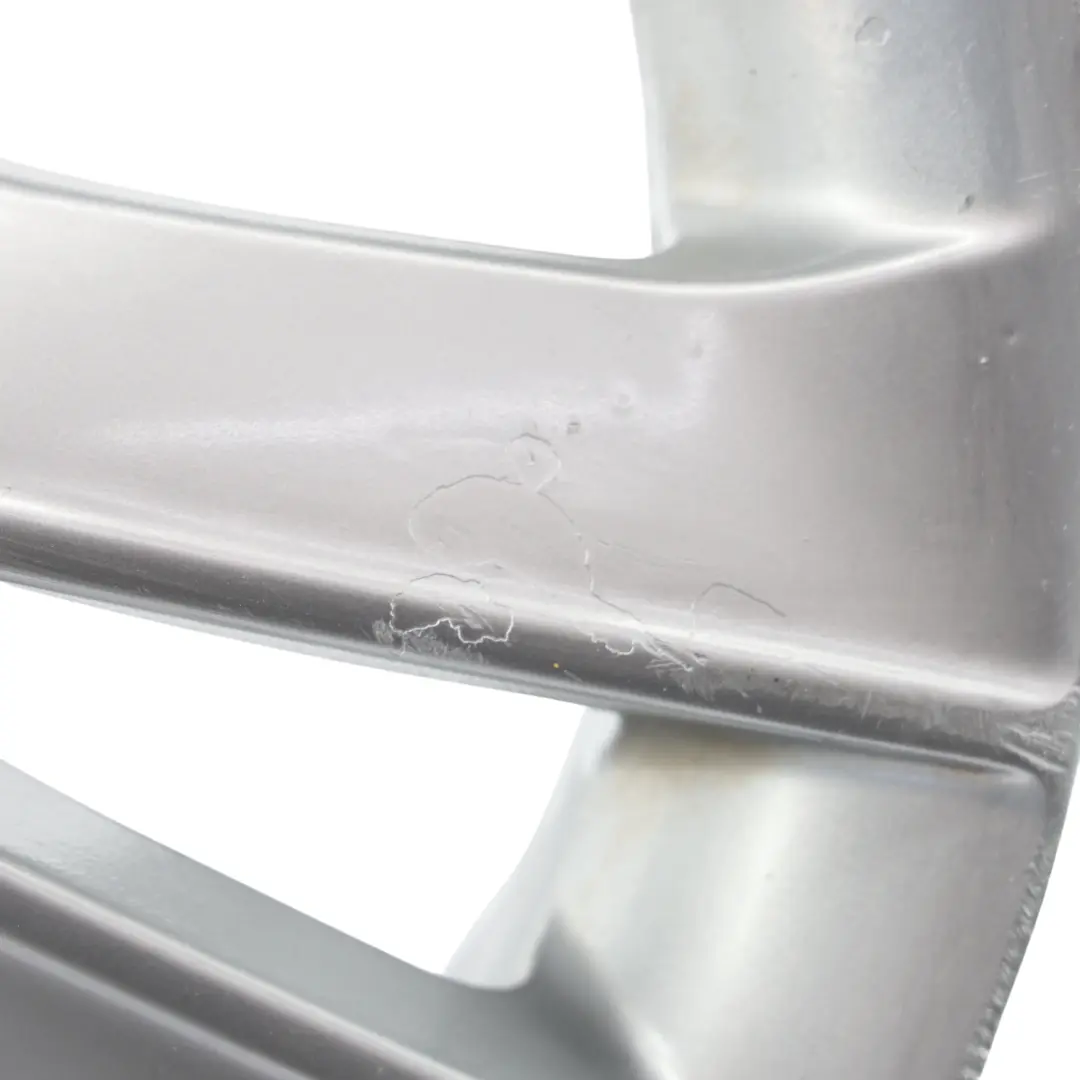 Jante Alliage Argent 17" À Rayons En V 141 ET:47 7J 6762888 pour BMW E81 E87 à propos du numéro de pièce 6775621 BMW E81 E87 Jante Alliage Argent 17" À Rayons En V 141 ET:47 7J 6762888 - SKU 6762888-1 - Numéro de pièce 6775621