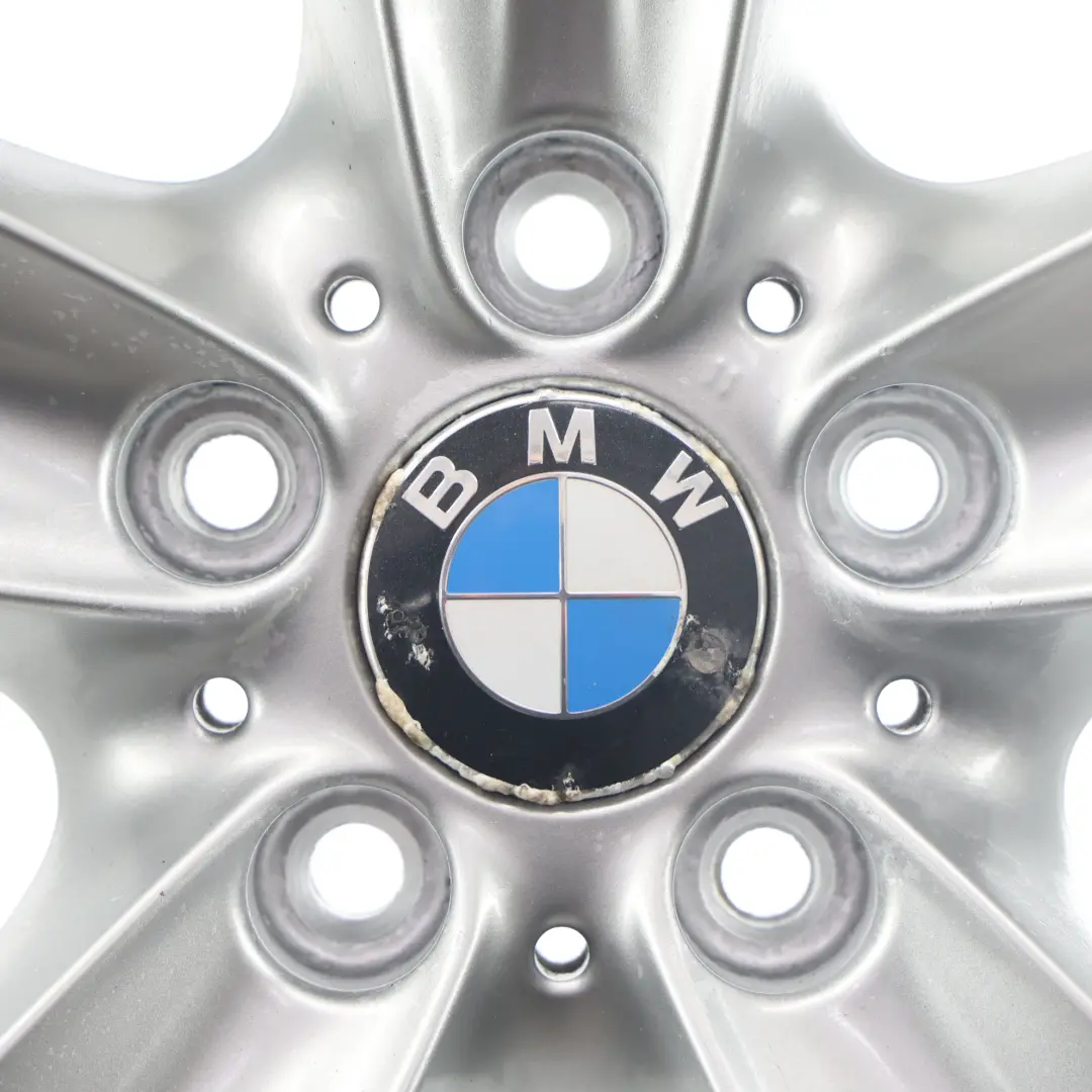 Felga Aluminiowa 18" 8,5J ET:37 Styling Srebrna 189 do BMW E90 E91 o numerze 6768859 BMW E90 E91 Felga Aluminiowa 18" 8,5J ET:37 Styling Srebrna 189 - SKU 6768859-1 - Numer Części 6768859