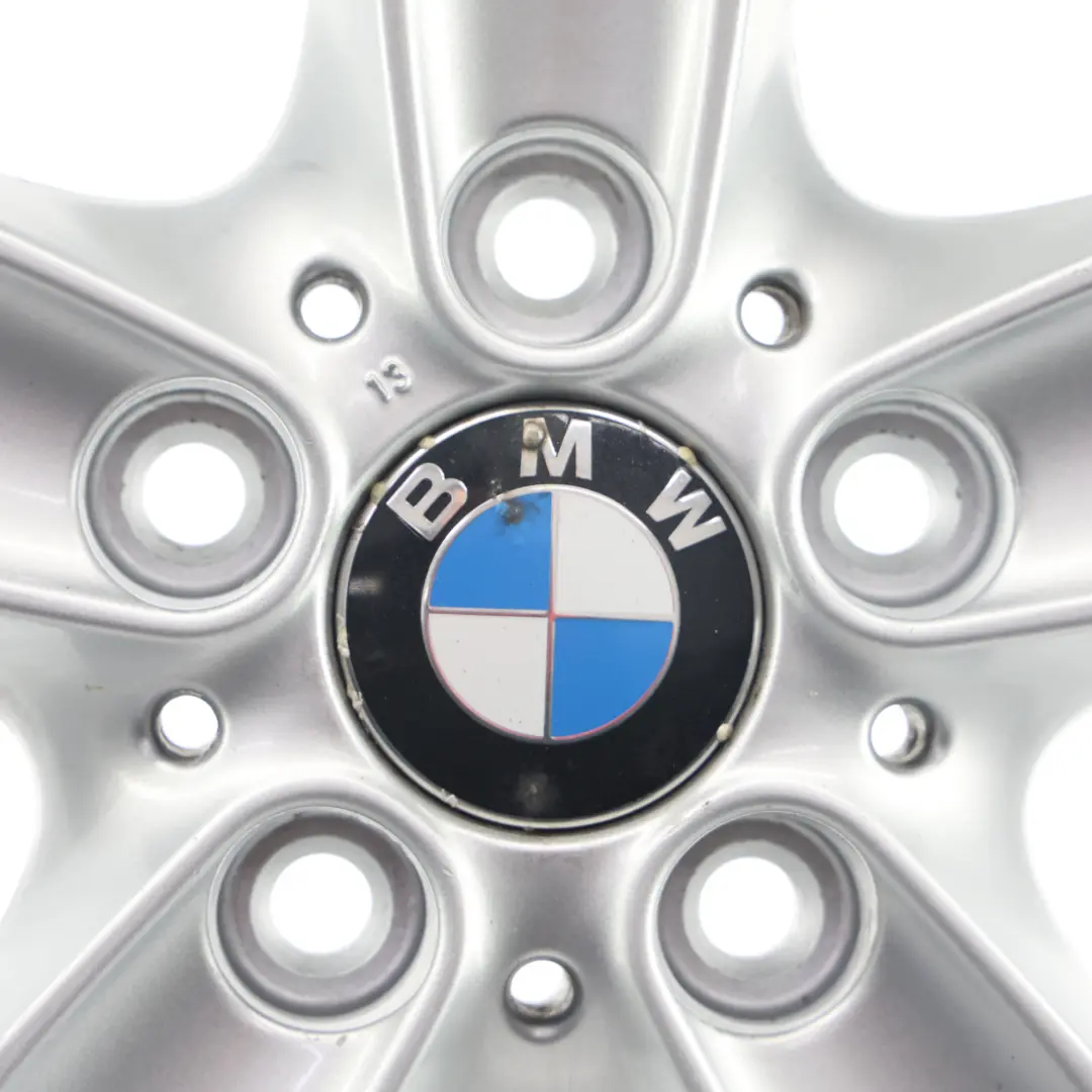 Cerchio Ruota In Lega 16" Spider Spoke 140 Et:44 7J per BMW E81 E82 E87 con numero di parte 6769401 BMW E81 E82 E87 Cerchio Ruota In Lega 16" Spider Spoke 140 Et:44 7J - SKU 6769401 - Numero di parte 6769401