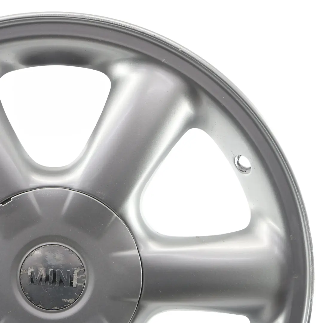 Felga Aluminiowa Srebrna 15" ET:45 5,5J Rotator Spoke 101 do Mini R50 o numerze 6769405 Mini R50 Felga Aluminiowa Srebrna 15" ET:45 5,5J Rotator Spoke 101 - SKU 6769405-1 - Numer Części 6769405
