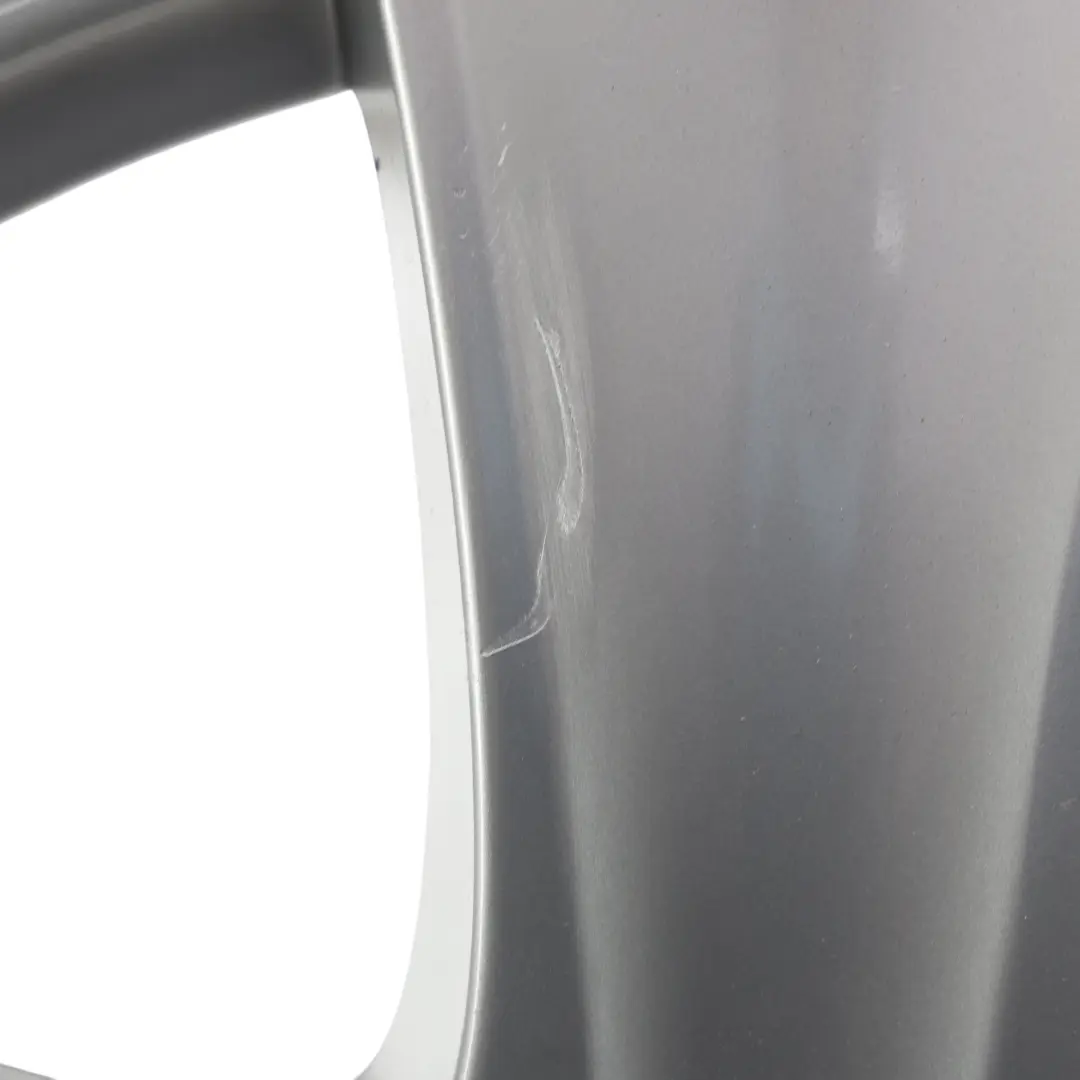 Silberne Leichtmetallfelge 18" ET:46 8.5J Sternspeiche 209 für BMW X5 E70 mit Teilenummer 6770200 BMW X5 E70 Silberne Leichtmetallfelge 18" ET:46 8.5J Sternspeiche 209 - SKU 6770200-2 - Teilenummer 6770200