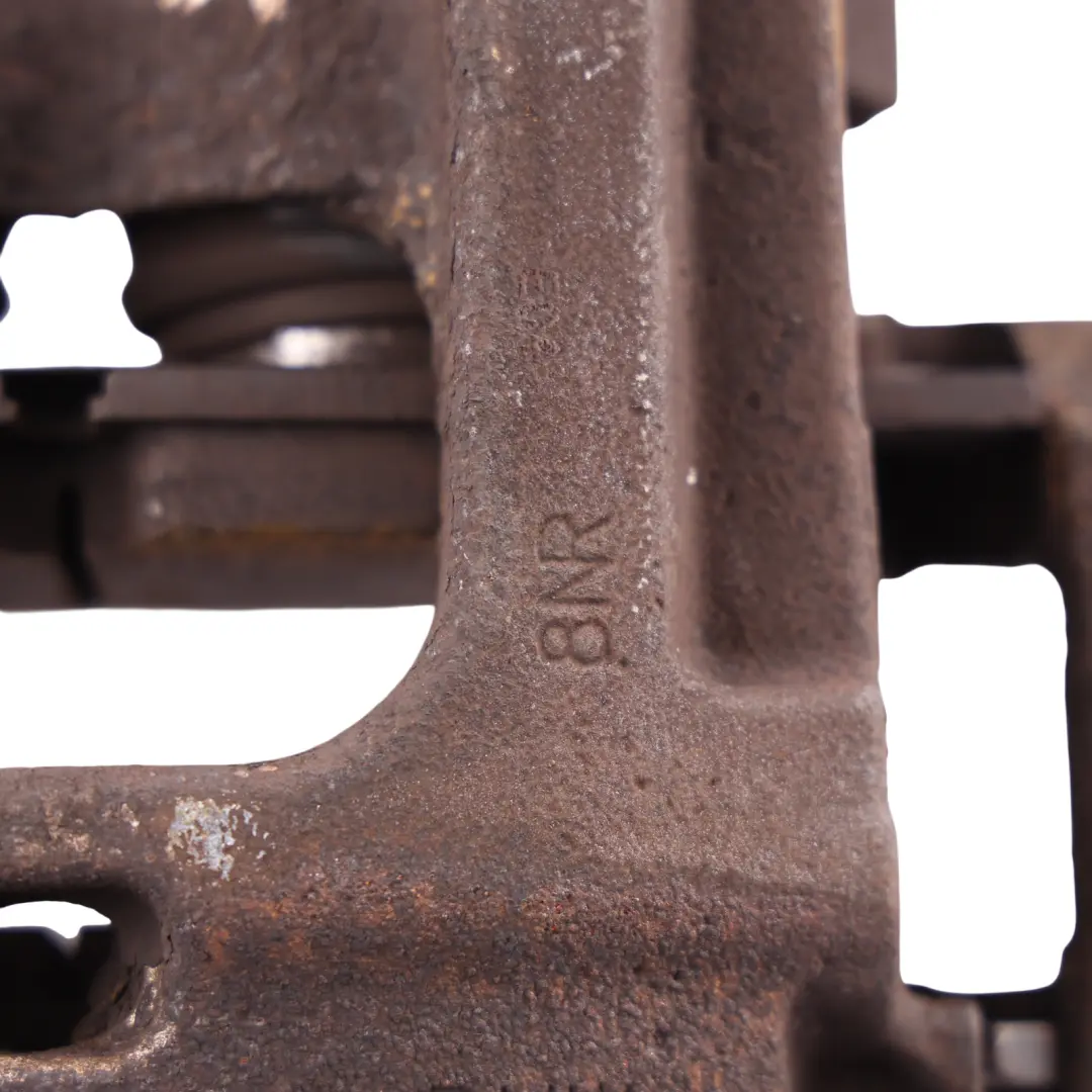 Bremssattelgehäuse Rechts Vorderradbremse 42/36/365 für BMW X5 X6 E70 E71 F15 F16 mit Teilenummer 6776786 BMW X5 X6 E70 E71 F15 F16 Bremssattelgehäuse Rechts Vorderradbremse 42/36/365 - SKU 6776786 - Teilenummer 6776786