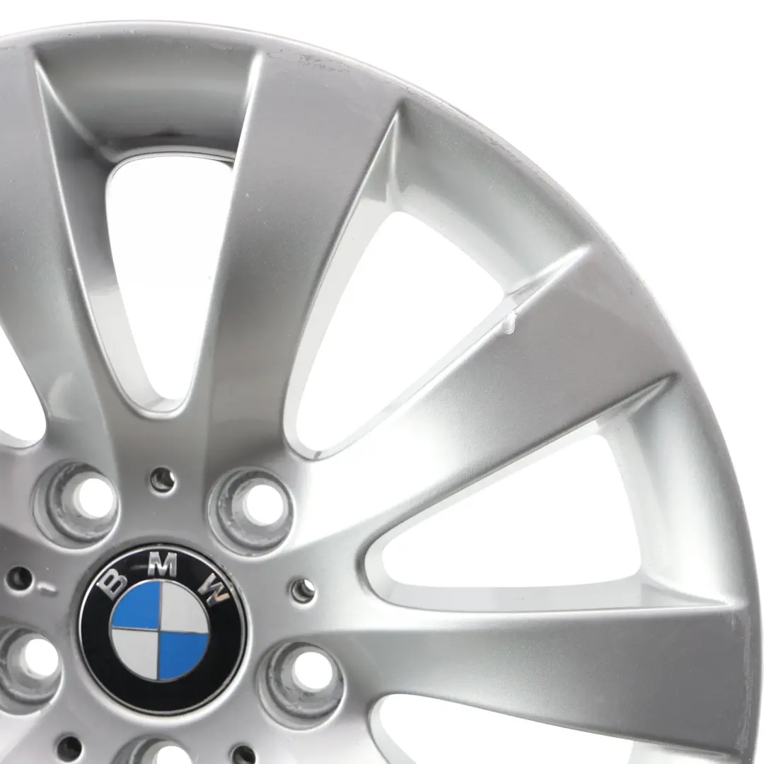 Cerchio ruota in lega 17" radiale 244 ET:20 7,5J per BMW Serie 5 E60 E61 con numero di parte 6777347 BMW Serie 5 E60 E61 Cerchio ruota in lega 17" radiale 244 ET:20 7,5J - SKU 6777347-2 - Numero di parte 6777347