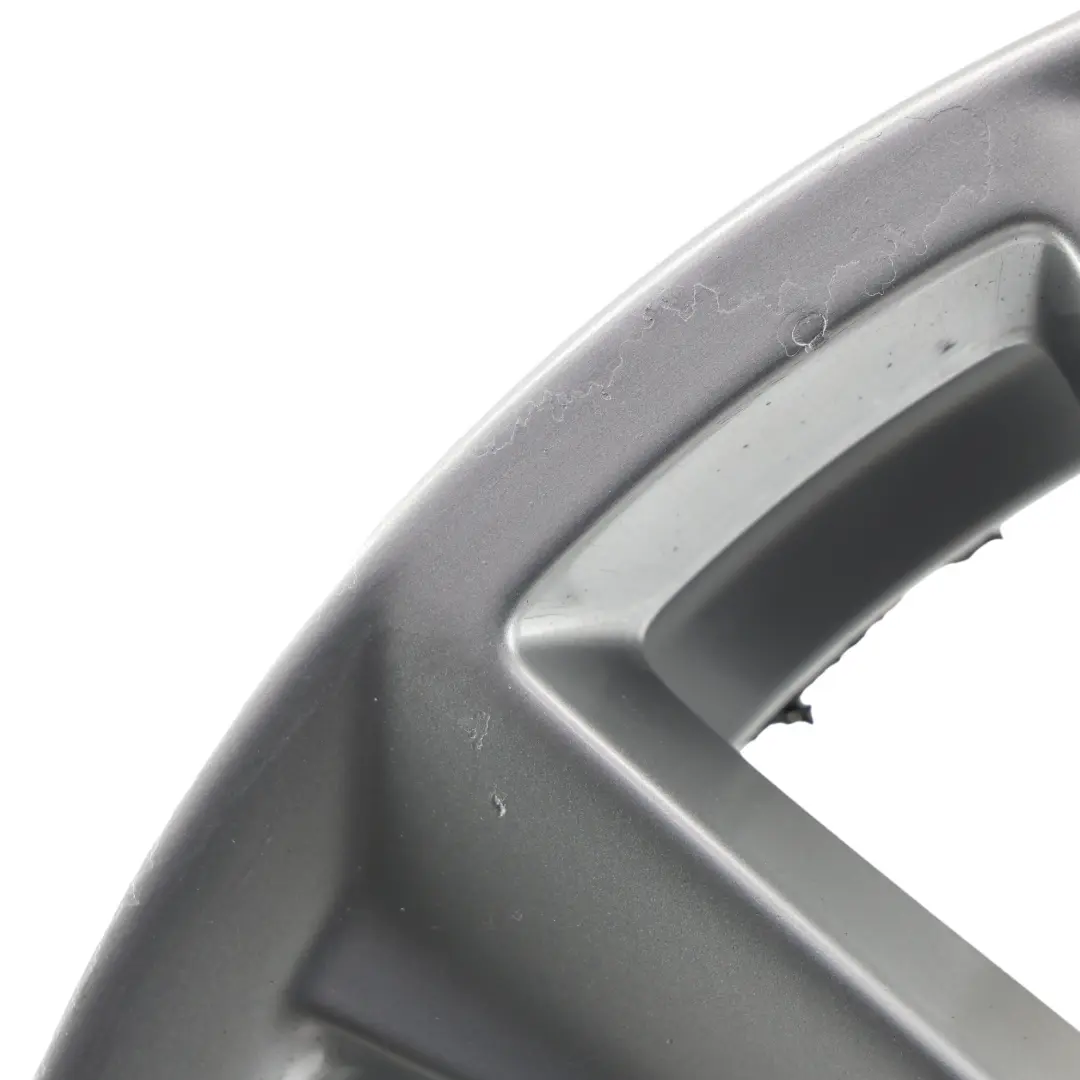 Llanta De Aleación BMW F10 F11 F12 De 17" Con Radios En V 236 8J ET:30 para con número de pieza 6780720 Llanta De Aleación BMW F10 F11 F12 De 17" Con Radios En V 236 8J ET:30 - SKU 6780720-1 - Número de pieza 6780720