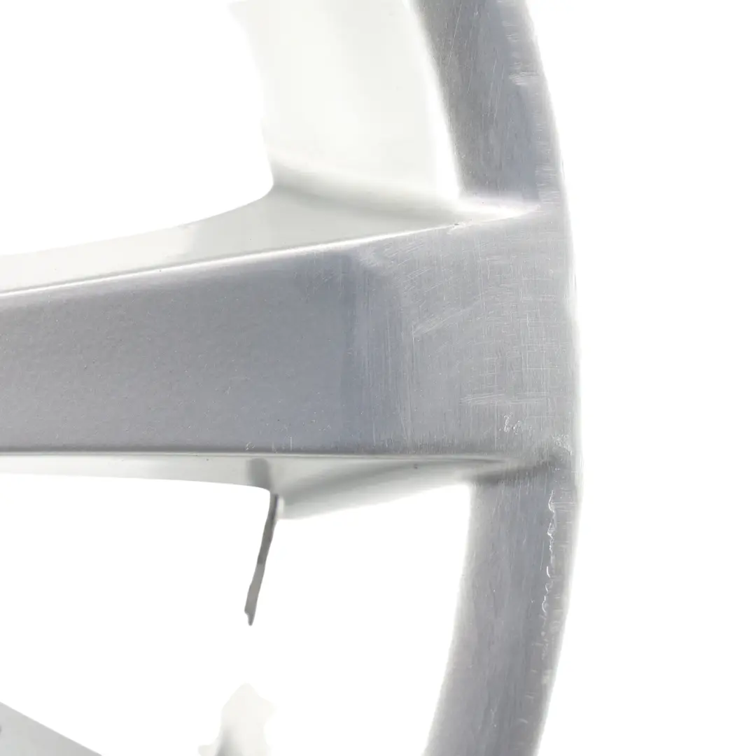 Cerchio in lega a razze V 285 17" ET:34 8J per BMW E90 E91 E92 con numero di parte 6783631 BMW E90 E91 E92 Cerchio in lega a razze V 285 17" ET:34 8J - SKU 6783631-2 - Numero di parte 6783631