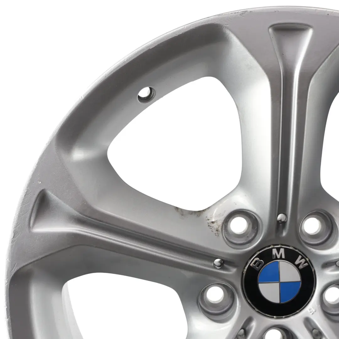BMW X1 E84 Llanta de aleación plateada 18" 8J ET:30 Star Spoke 320 - SKU 6789143-1 - Número de pieza 6789143