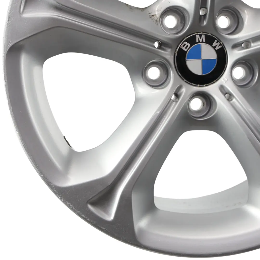 Silberne Leichtmetallfelge 18" 8J ET:30 Sternspeiche 320 für BMW X1 E84 mit Teilenummer 6789143 BMW X1 E84 Silberne Leichtmetallfelge 18" 8J ET:30 Sternspeiche 320 - SKU 6789143-1 - Teilenummer 6789143