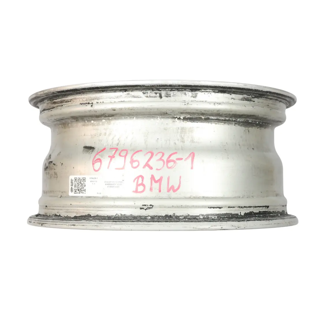 Silberne Leicht Metall Felge 16" 7J ET:31 V-Speiche 390 für BMW F30 F31 F36 mit Teilenummer 6796236 BMW F30 F31 F36 Silberne Leicht Metall Felge 16" 7J ET:31 V-Speiche 390 - SKU 6796236-1 - Teilenummer 6796236