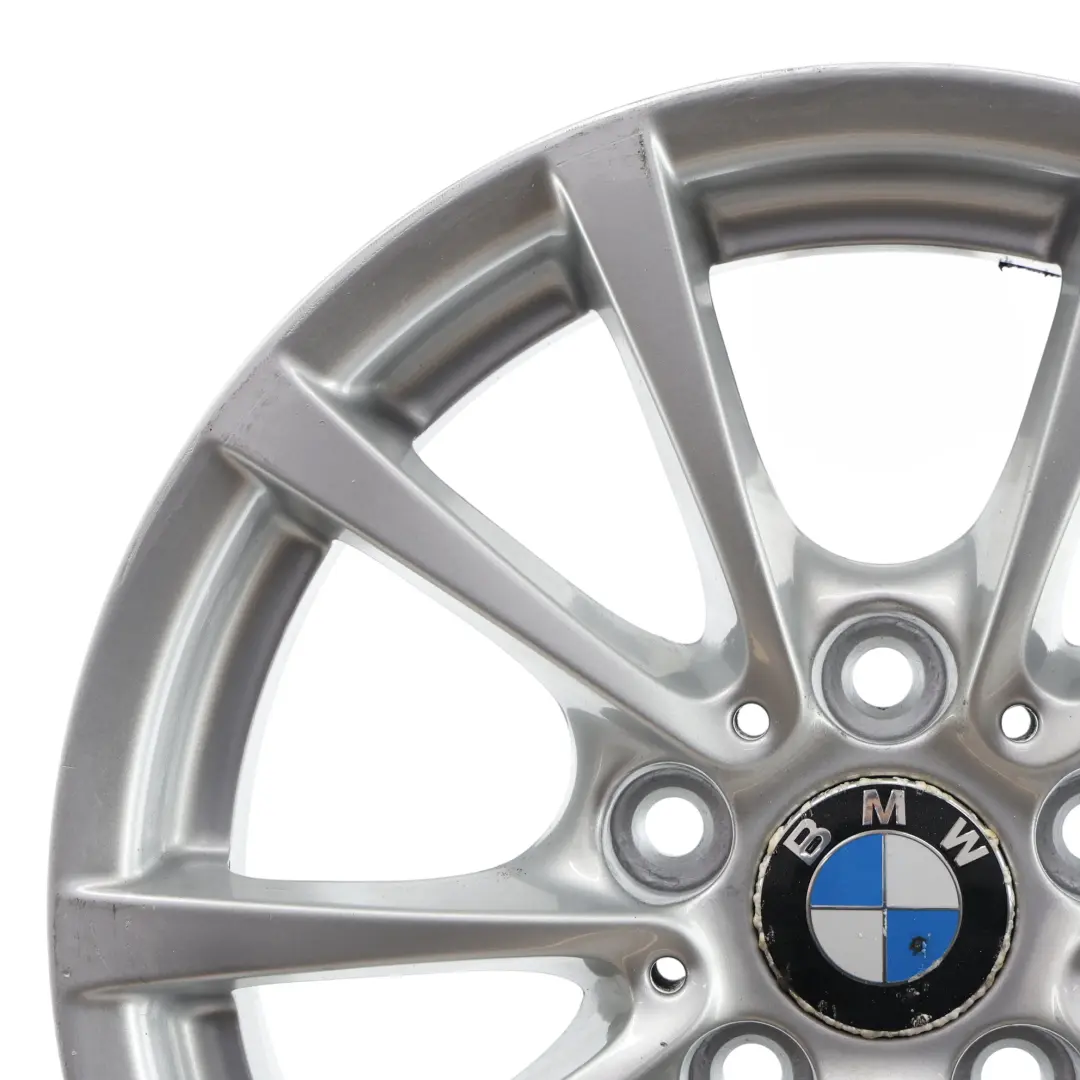 Jante Alliage Argent 16" 7J ET:31 V-spoke 390 pour BMW F30 F31 F36 à propos du numéro de pièce 6796236 BMW F30 F31 F36 Jante Alliage Argent 16" 7J ET:31 V-spoke 390 - SKU 6796236-1 - Numéro de pièce 6796236