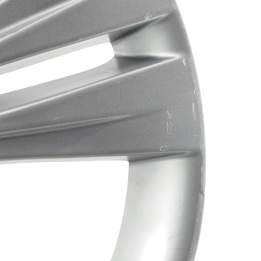 Felga Aluminiowa 17" 7,5J do BMW F30 F31 F32 o numerze 6796239 BMW F30 F31 F32 Felga Aluminiowa 17" 7,5J - SKU 6796239-1 - Numer Części 6796239