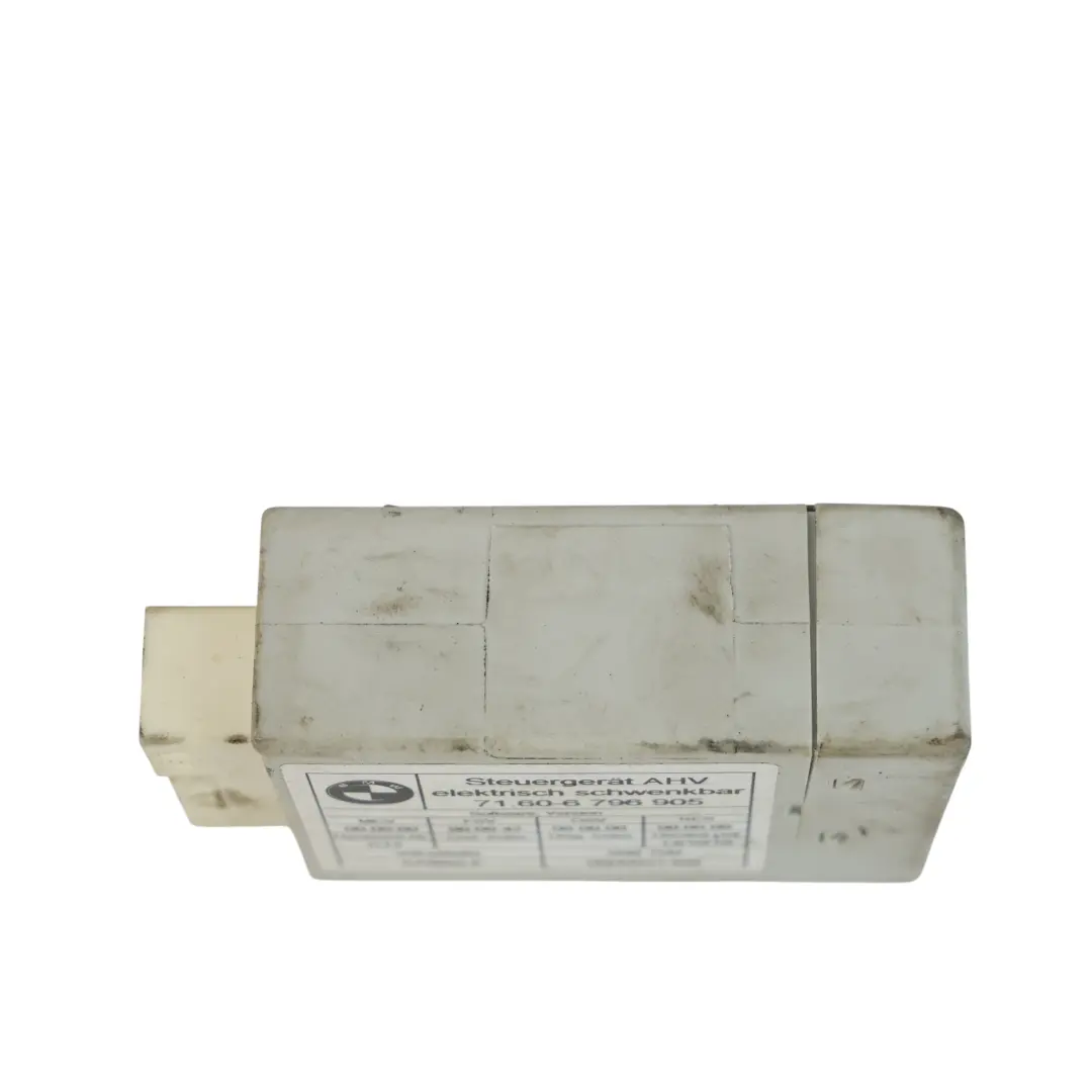 F01N F02 F10 AHK Module Commande Attelage Remorque Unité ECU pour BMW F01 à propos du numéro de pièce 6796905 BMW F01 F01N F02 F10 AHK Module Commande Attelage Remorque Unité ECU - SKU 6796905 - Numéro de pièce 6796905