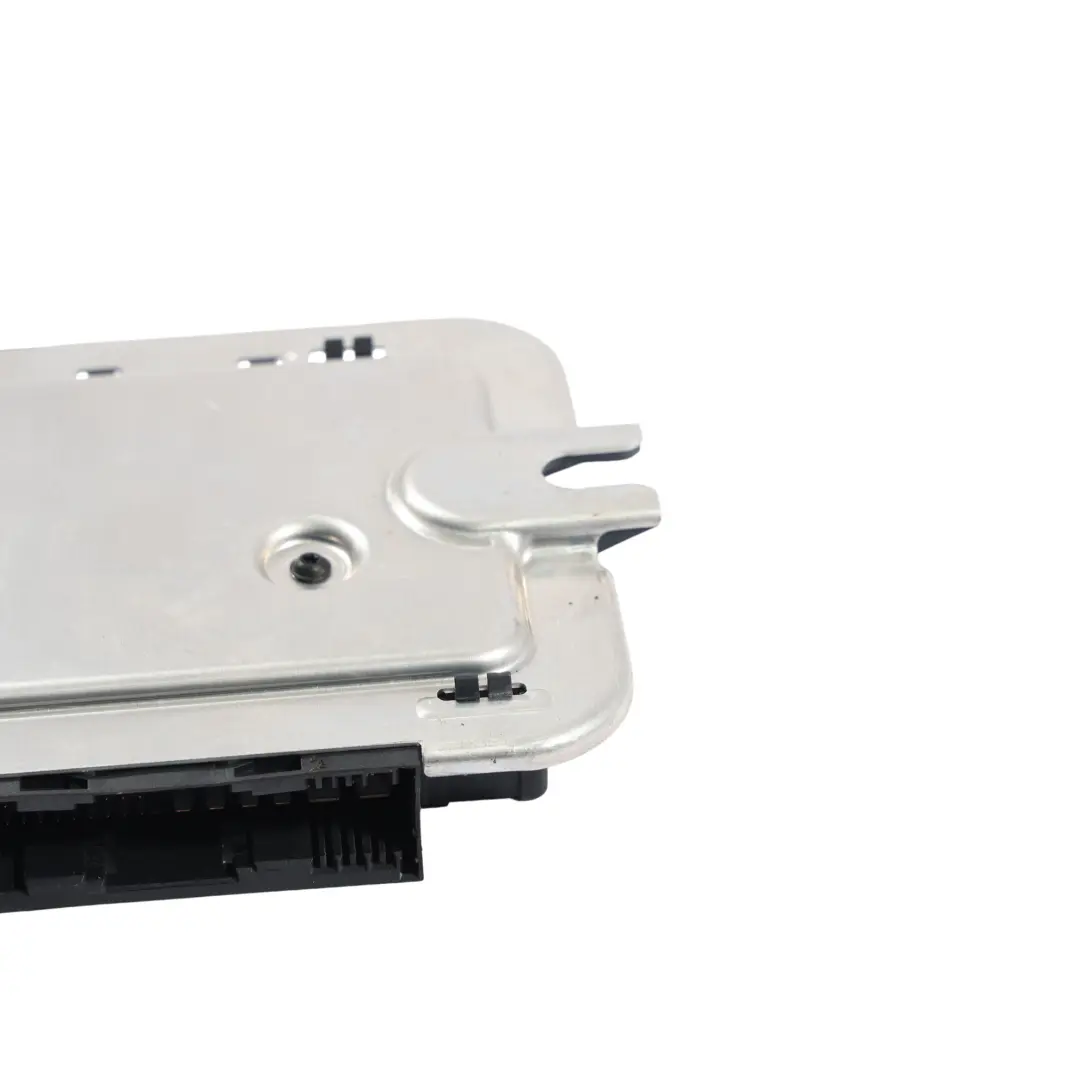 Modulo Luce Vano Piedi Xenon Unità Controllo ECU FRM III 9126314 per BMW F10 con numero di parte 6823589 BMW F10 Modulo Luce Vano Piedi Xenon Unità Controllo ECU FRM III 9126314 - SKU 6823589 - Numero di parte 6823589