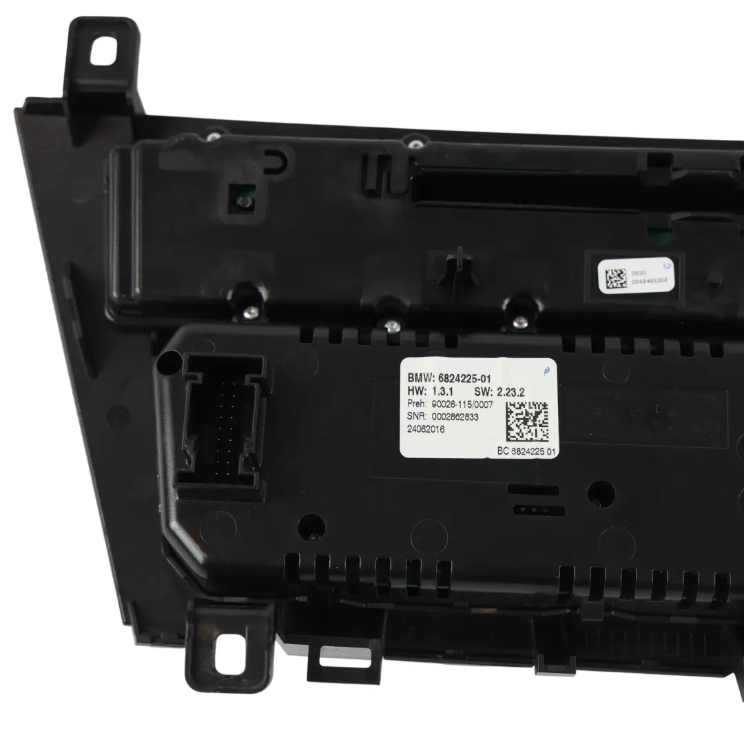 BMW F12 LCI Panneau Commande Radio Sièges Chauffant Climatisation 160466 - SKU 6824225 - Numéro de pièce 6824225