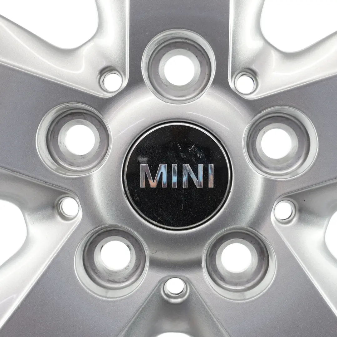 Llanta De aleacion 15" 5,5J ET:46 Heli Spoke 492 para Mini Cooper One F55 F56 F57 con número de pieza 6855101 Mini Cooper One F55 F56 F57 Llanta De aleacion 15" 5,5J ET:46 Heli Spoke 492 - SKU 6855101-2 - Número de pieza 6855101