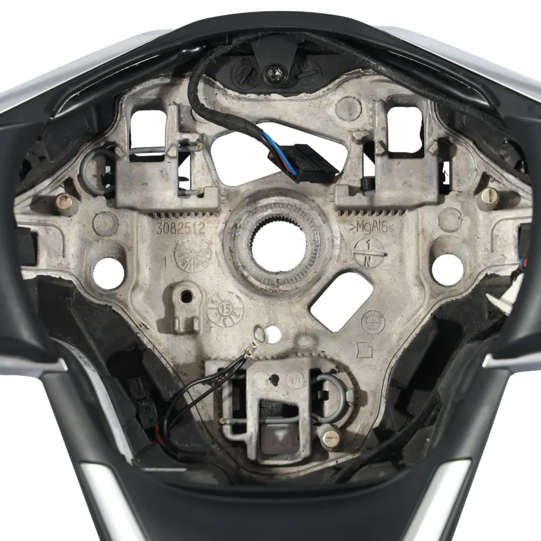 Neuf en Cuir Noir Sport Volant Sport Tris Couleurs pour BMW F45 F46 X1 F48 à propos du numéro de pièce 6860357 BMW F45 F46 X1 F48 Neuf en Cuir Noir Sport Volant Sport Tris Couleurs - SKU 6860357-1 - Numéro de pièce 6860357