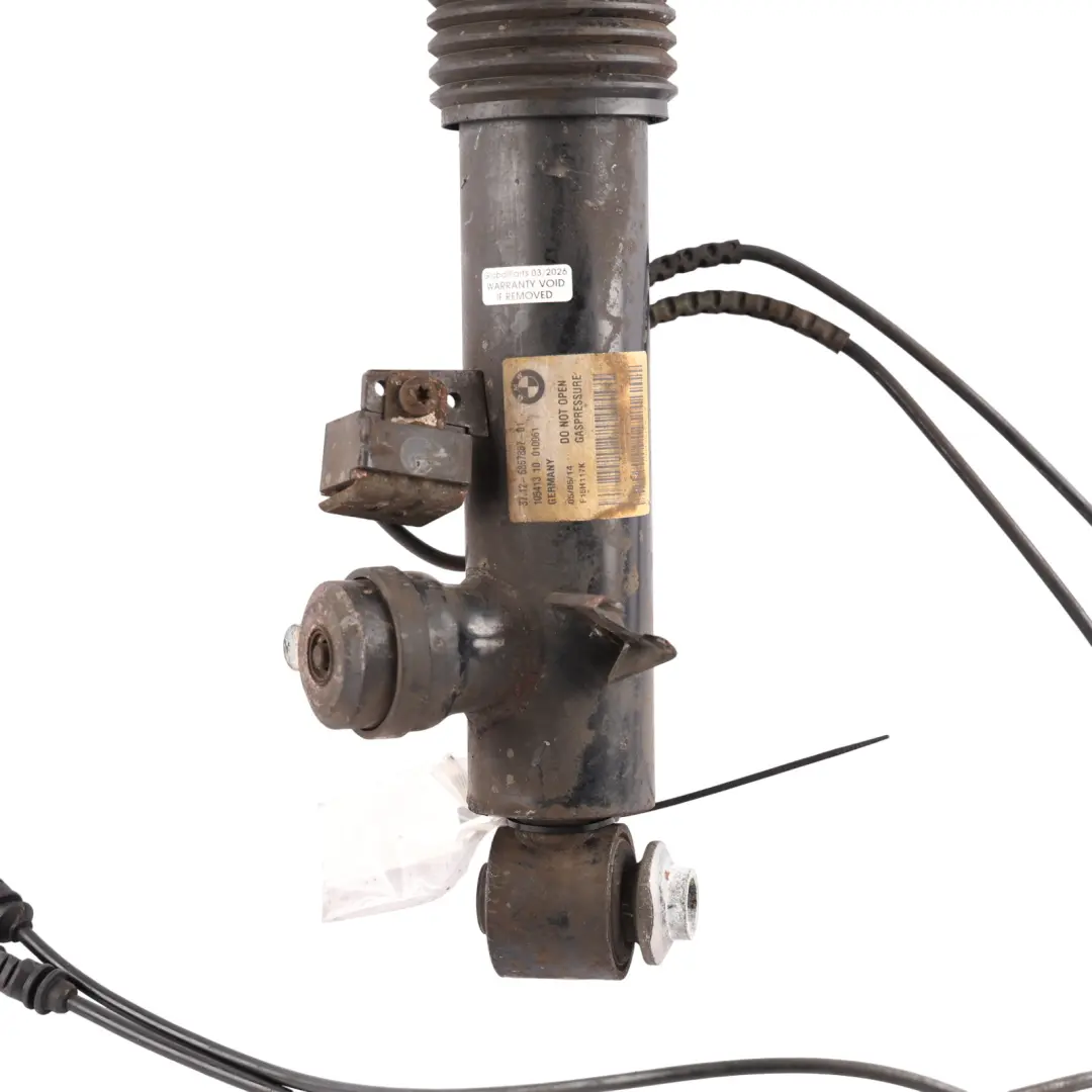 Amortiguador Adaptativo Trasero Izquierdo para BMW X5 F15 X6 F16 con número de pieza 6867867 BMW X5 F15 X6 F16 Amortiguador Adaptativo Trasero Izquierdo - SKU 6867867 - Número de pieza 6867867