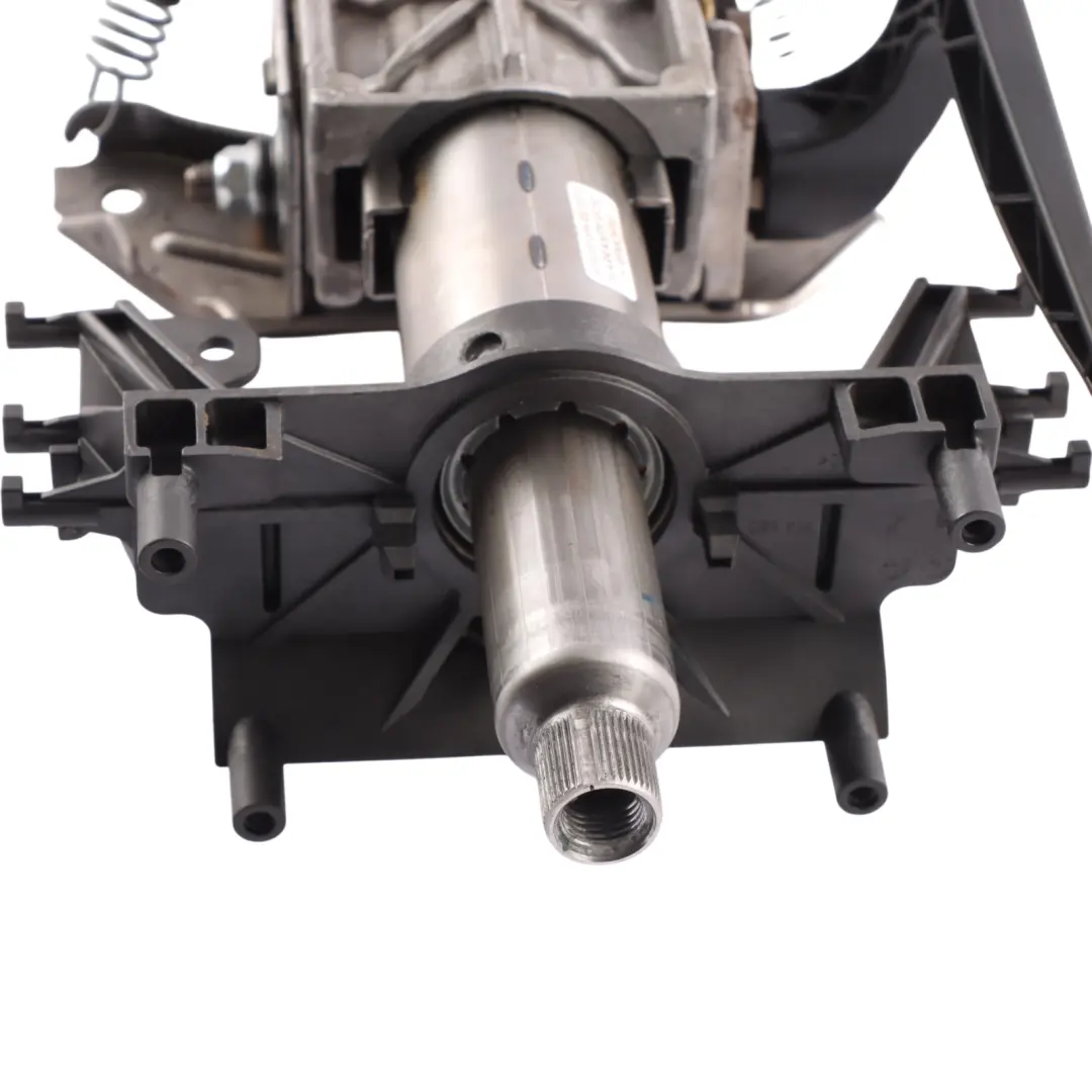 Manually Adjustable Steering Column Unit to BMW F23 Convertible with Part number 6876182 BMW F23 Convertible Manually Adjustable Steering Column Unit - SKU 6876182 - Part number 6876182