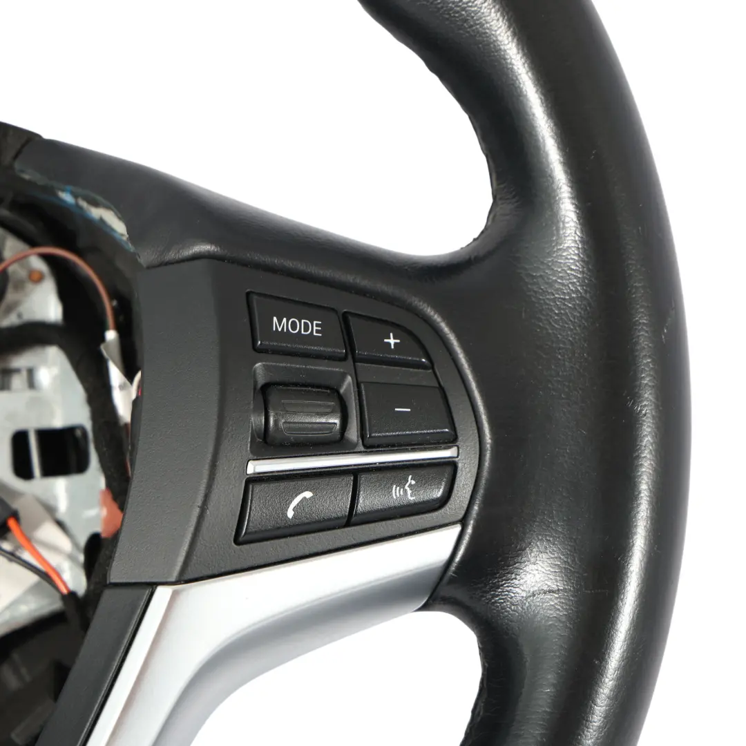 Pelle Nera Multifunzione per BMW X3 F25 X4 F26 Volante Sport con numero di parte 6879928 BMW X3 F25 X4 F26 Volante Sport Pelle Nera Multifunzione - SKU 6879928 - Numero di parte 6879928