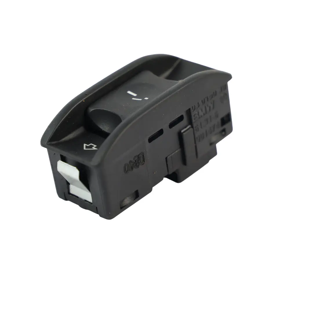 Interruptor Techo Corredizo 03015030 para Land Rover Range Rover L322 con número de pieza 6901474 Land Rover Range Rover L322 Interruptor Techo Corredizo 03015030 - SKU 6901474 - Número de pieza 6901474