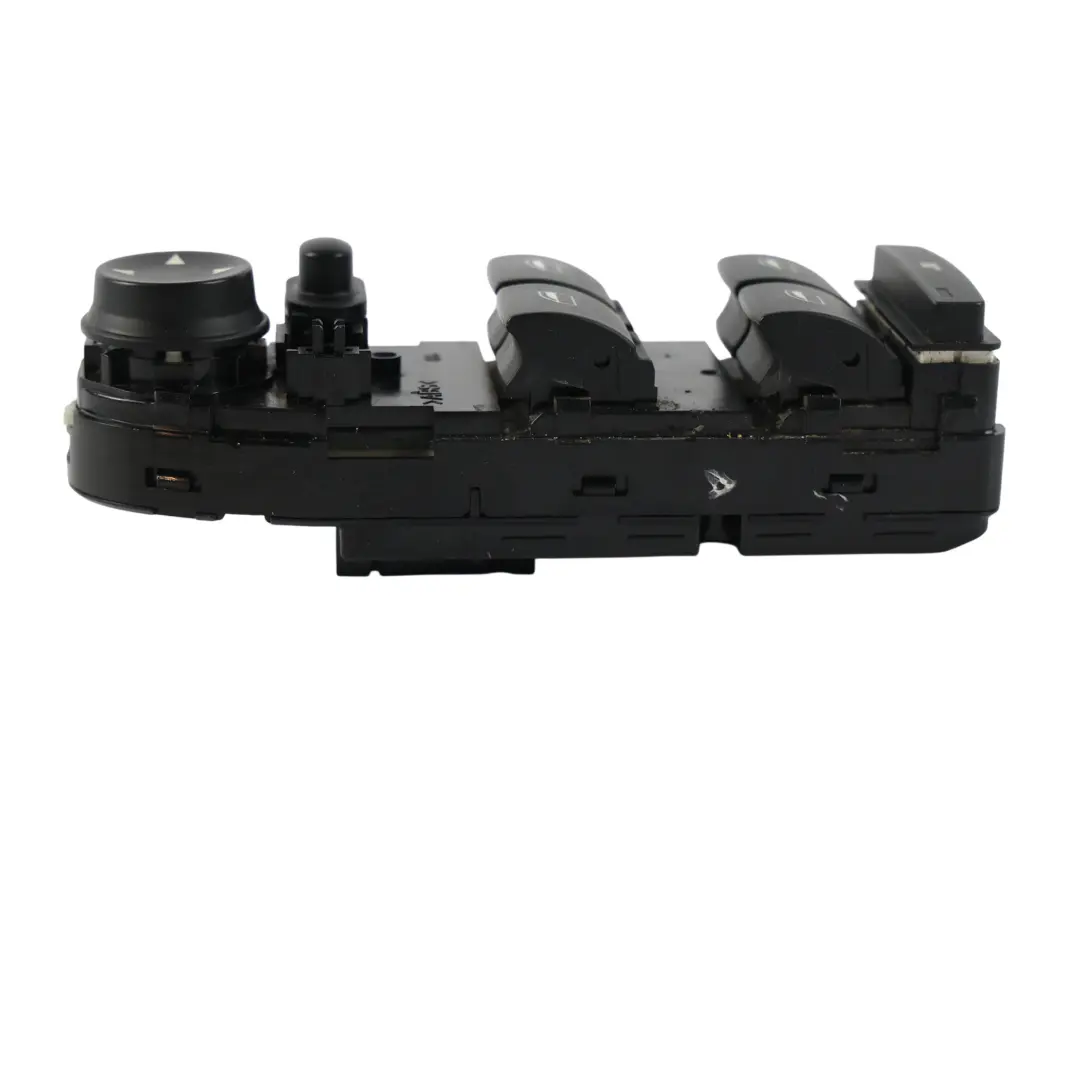 Interruptor Elevalunas Lado Conductor Derecho para BMW E87 E87N con número de pieza 6952051 BMW E87 E87N Interruptor Elevalunas Lado Conductor Derecho - SKU 6952051 - Número de pieza 6952051
