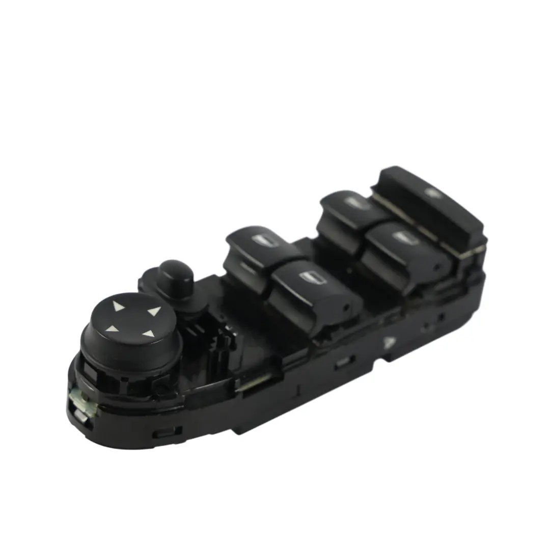 Interruttore Alzacristalli Lato Conducente SX per BMW E87 E87N con numero di parte 6952051 BMW E87 E87N Interruttore Alzacristalli Lato Conducente SX - SKU 6952051 - Numero di parte 6952051