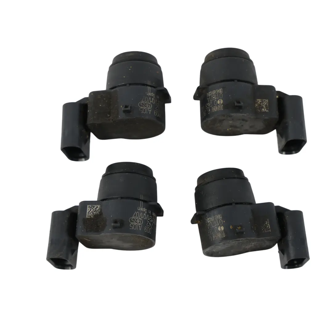 Sensor Aparcamiento PDC Ultrasonic Moonstone X04 Set para BMW E81 E87 E90 con número de pieza 6977009 BMW E81 E87 E90 Sensor Aparcamiento PDC Ultrasonic Moonstone X04 Set - SKU 6977009-MOND - Número de pieza 6977009