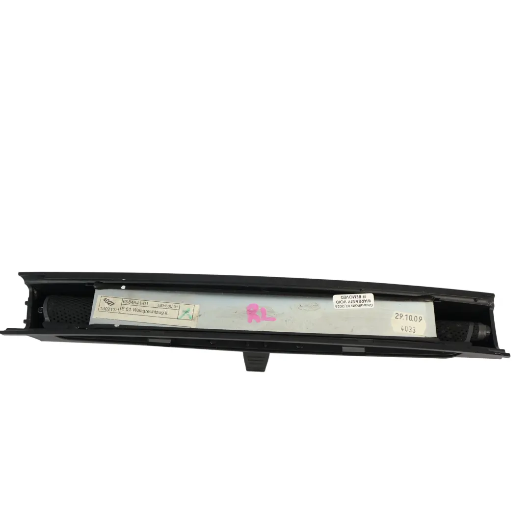 Pare-Soleil Enroulable Vitre Porte Arrière Gauche pour BMW E61 LCI à propos du numéro de pièce 6984641 BMW E61 LCI Pare-Soleil Enroulable Vitre Porte Arrière Gauche - SKU 6984641 - Numéro de pièce 6984641