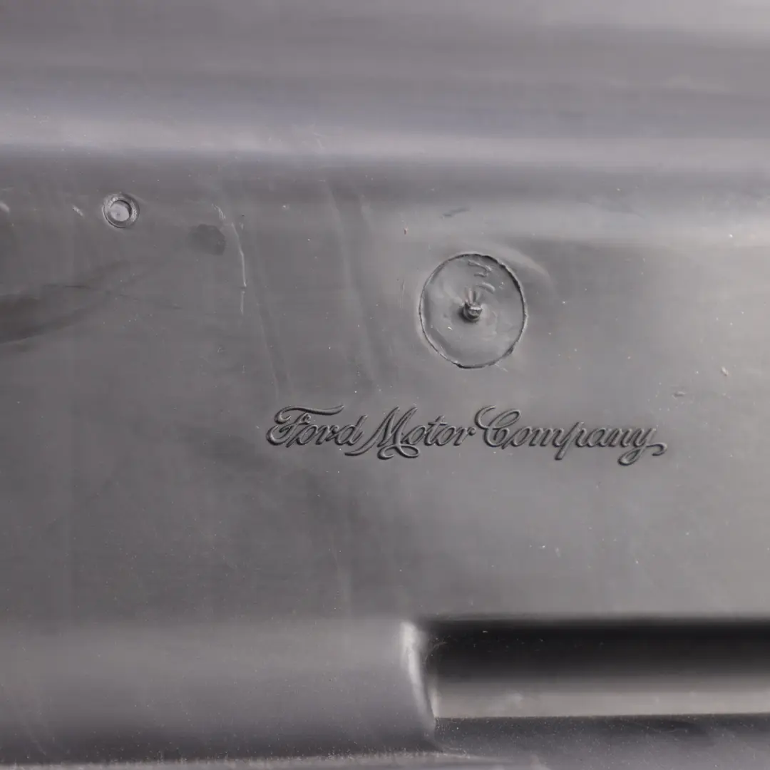 Filter Housing Box Cover Trim 2.2 TDCI Diesel to Ford Transit Mk7 Air with Part number 6C11-9600-CG Ford Transit Mk7 Air Filter Housing Box Cover Trim 2.2 TDCI Diesel - SKU 6C11-9600-CG - Part number 6C11-9600-CG