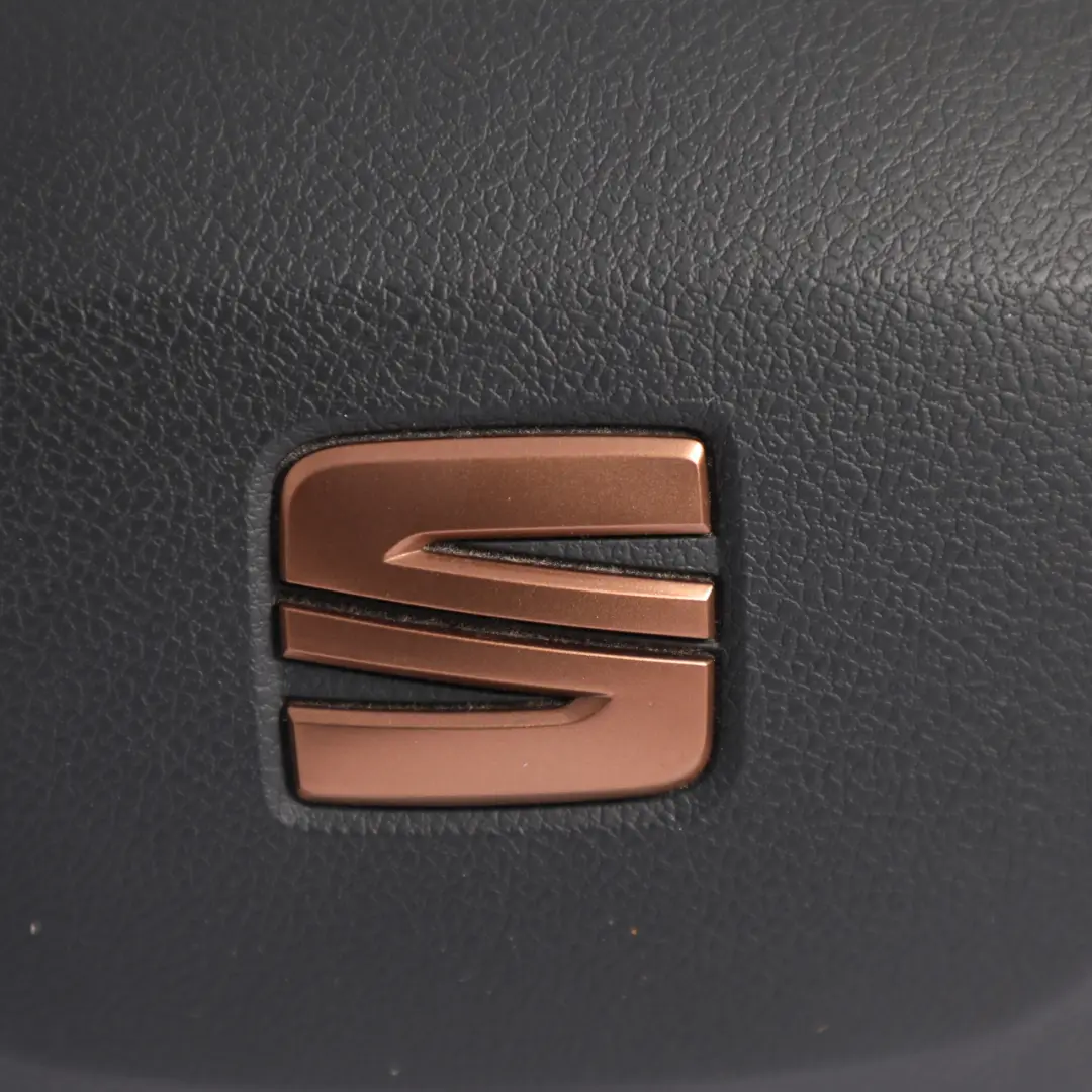 Mk3 Steering Wheel Driver's Side Air Module Copper to Seat Leon Cupra with Part number 6F0880201J Seat Leon Cupra Mk3 Steering Wheel Driver's Side Air Module Copper - SKU 6F0880201J-1 - Part number 6F0880201J
